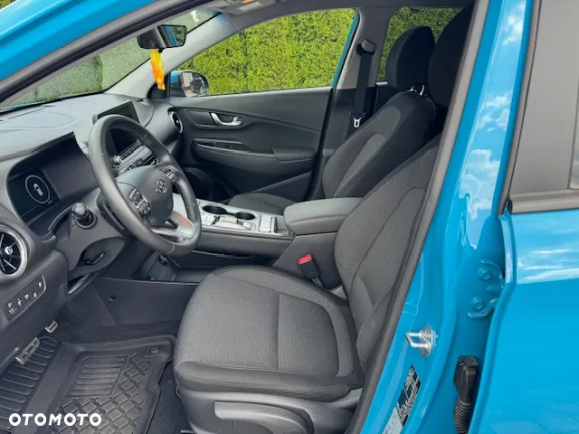 Hyundai Kona - 10