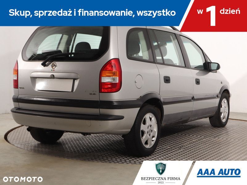 Opel Zafira - 7