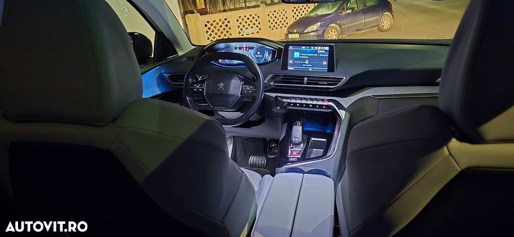 Peugeot 3008 1.2 PureTech 130 EAT8 Allure Pack - 31