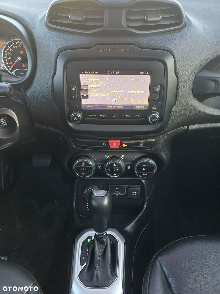 Jeep Renegade 1.4 MultiAir Limited 4WD S&S - 28