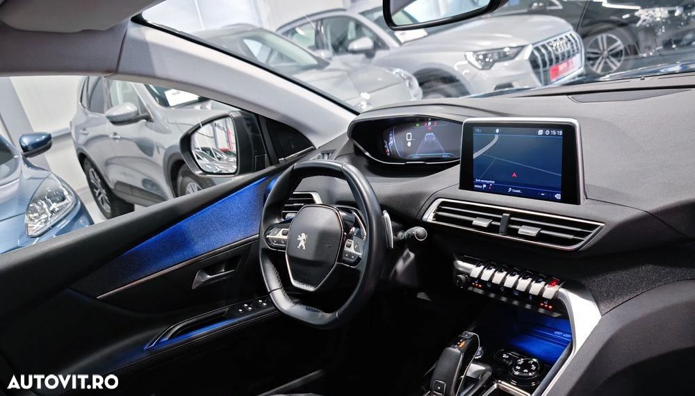 Peugeot 5008 PureTech 130 EAT8 Stop & Start Crossway - 6