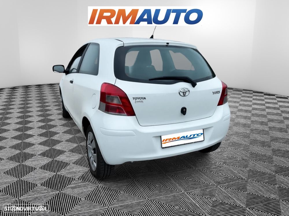 Toyota Yaris 1.0 VVT-i Cool Edition - 26