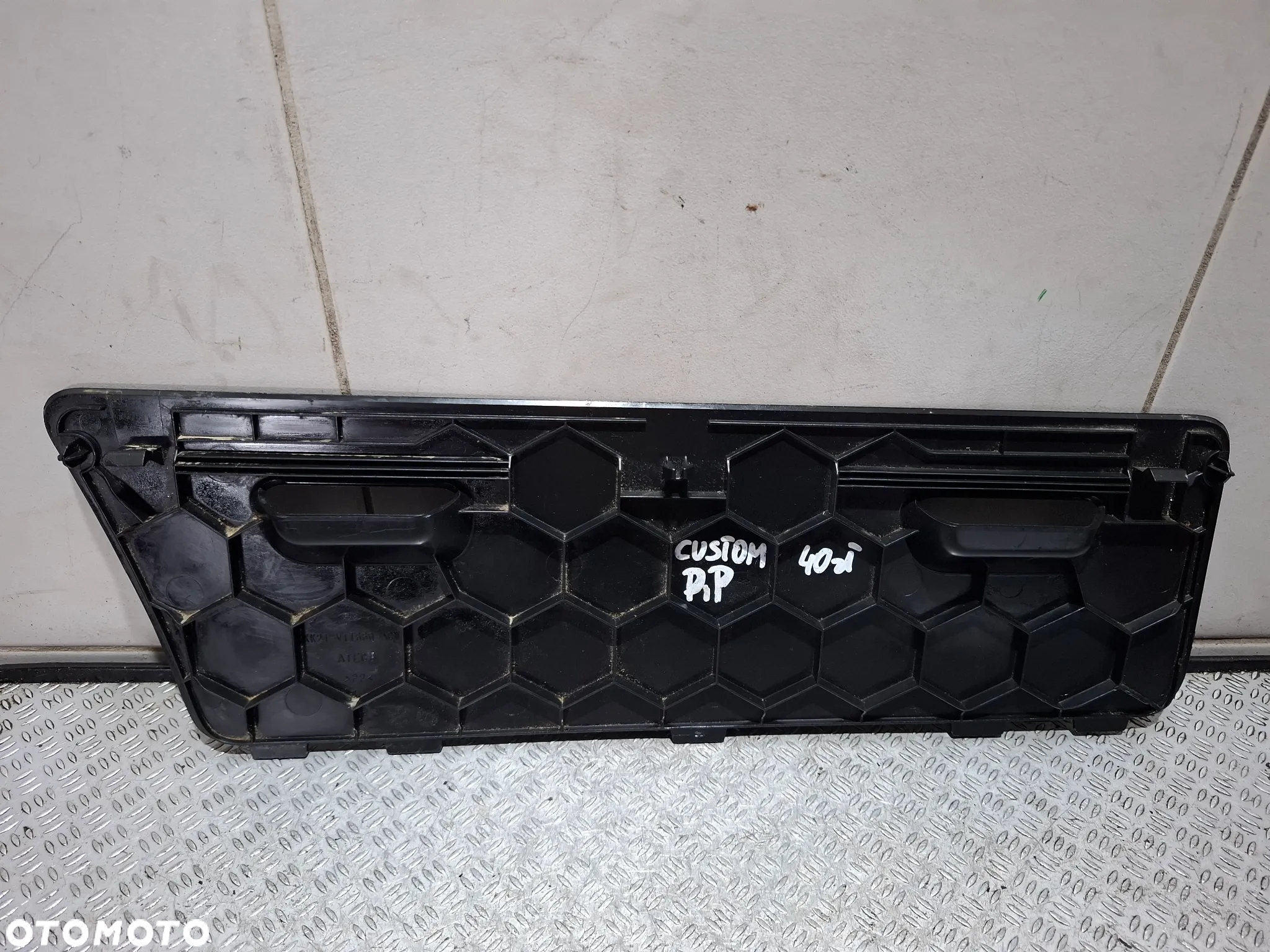 Osłona zaślepka Fotela Ford Custom Prawy przód 2021 nr KK21V11660ACW - 3