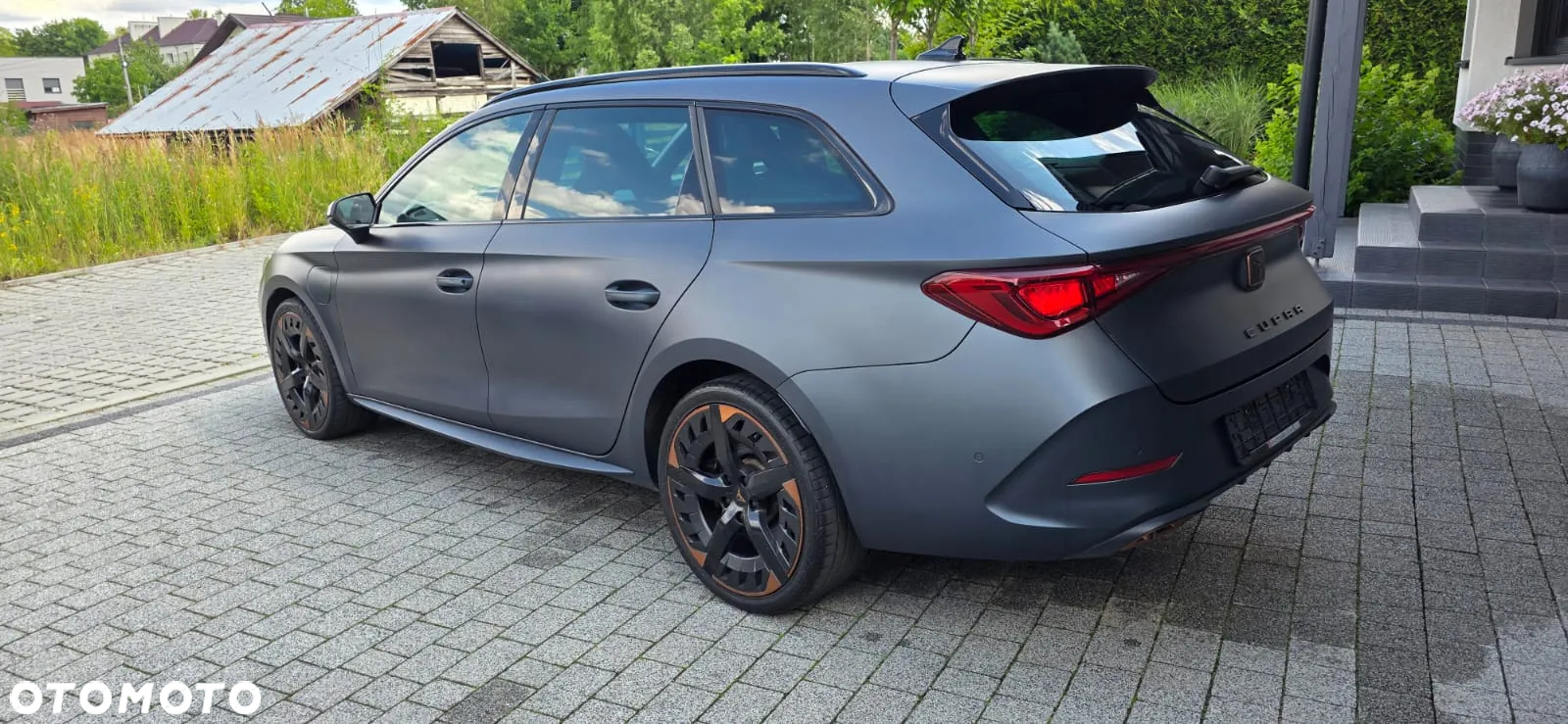 Cupra Leon Sportstourer 1.4 e-Hybrid (180 kW System) VZ - 9