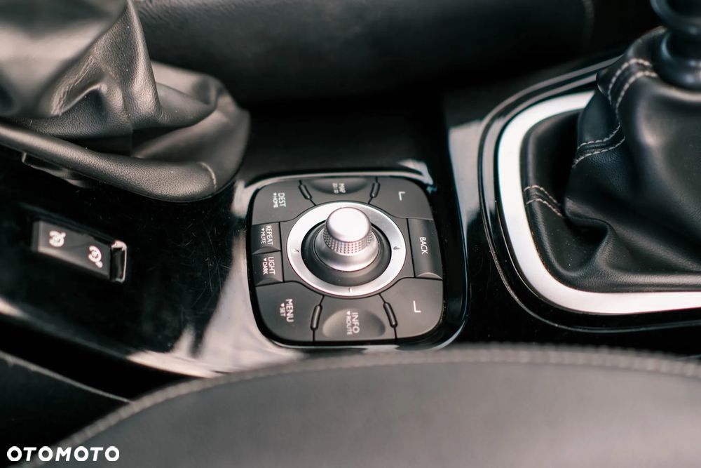 Renault Megane dCi 130 FAP BOSE Edition - 32