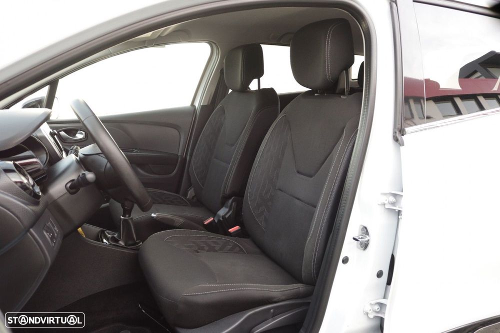 Renault Clio Sport Tourer 1.5 dCi Limited - 17
