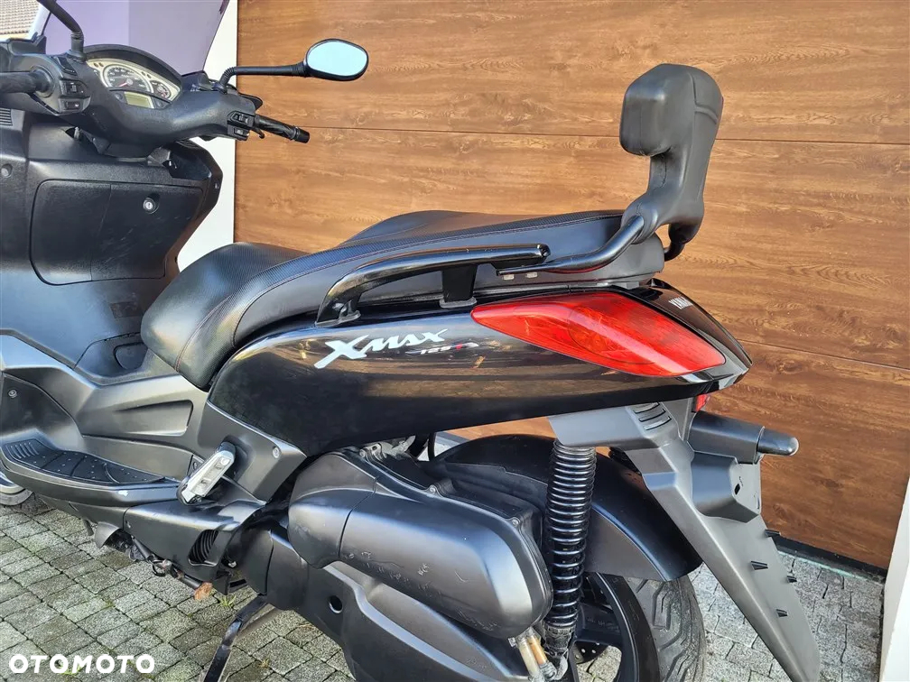 Yamaha X-max - 14