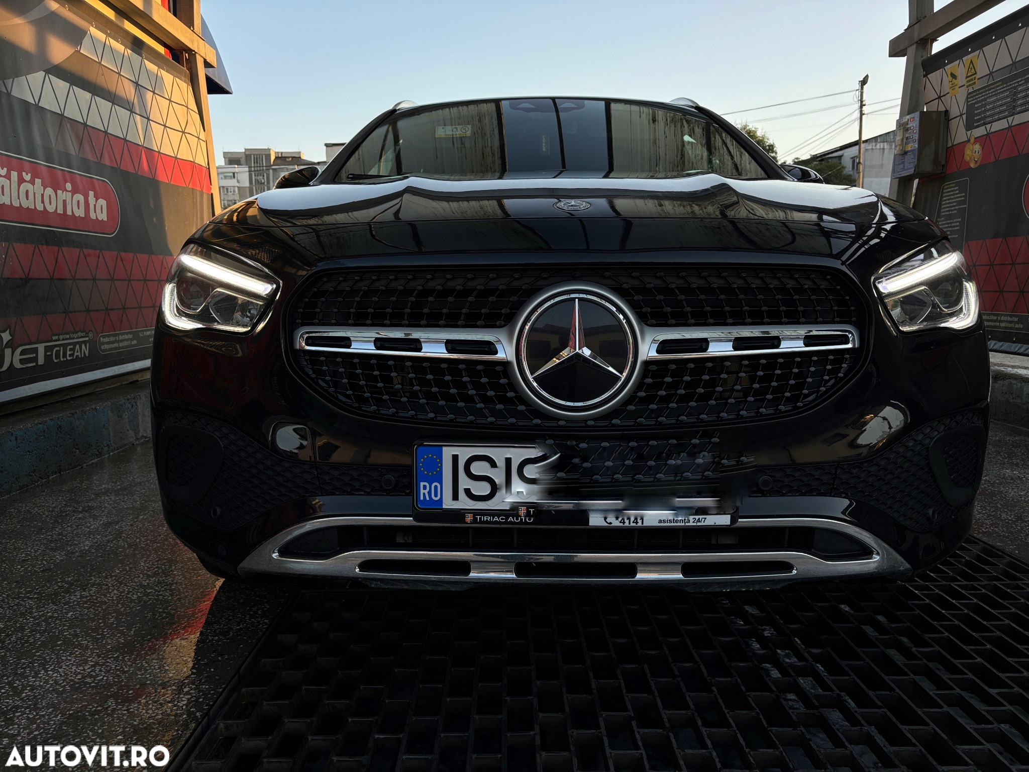 Mercedes-Benz GLA 250 4MATIC Aut. - 2
