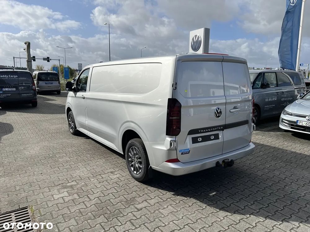 Volkswagen Transporter - 2