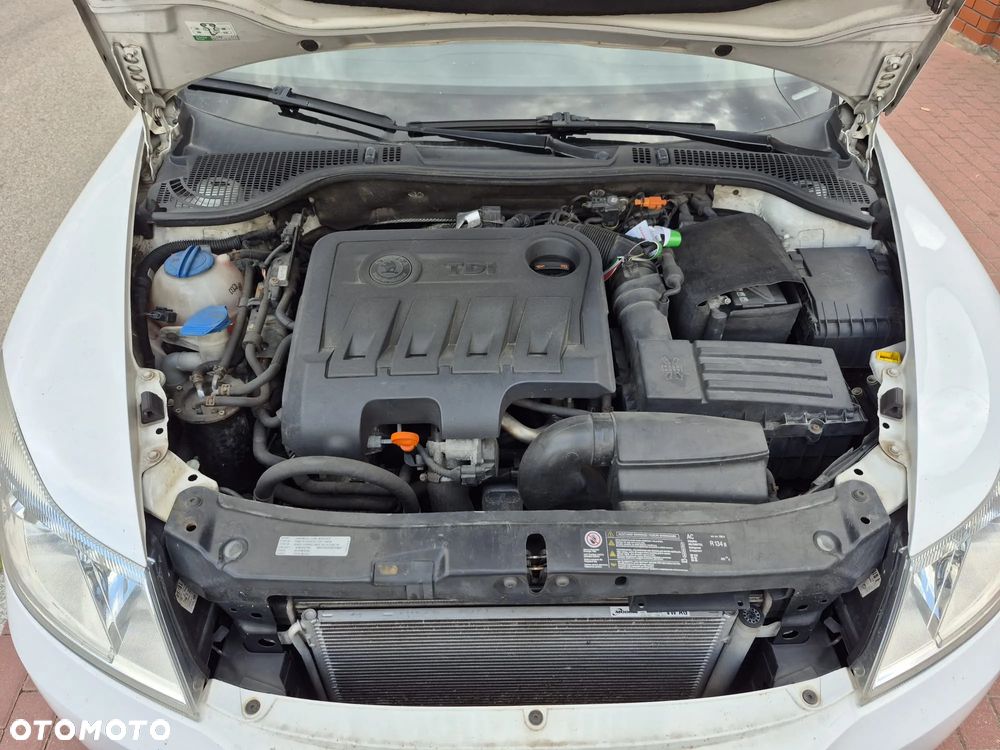Skoda Octavia 2.0 TDI DPF Ambition - 6