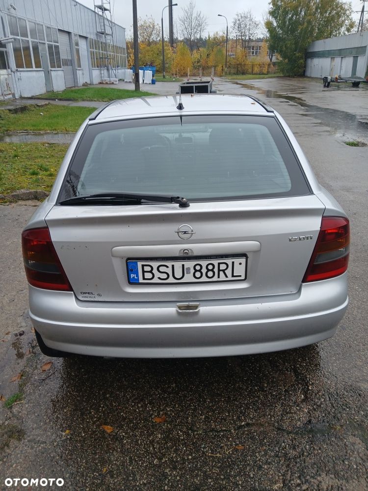 Opel Astra - 6
