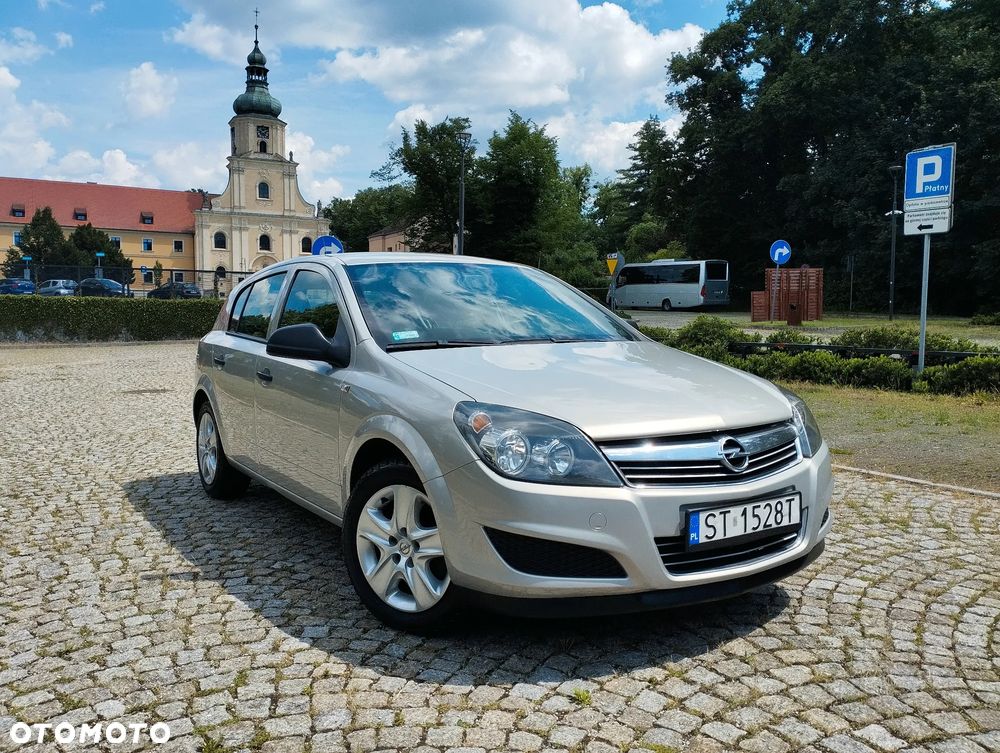 Opel Astra 1.4 Essentia - 1