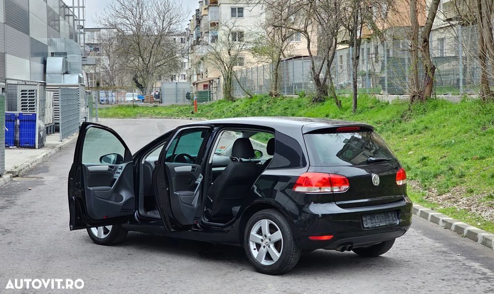 Volkswagen Golf 1.4 TSI Highline - 2