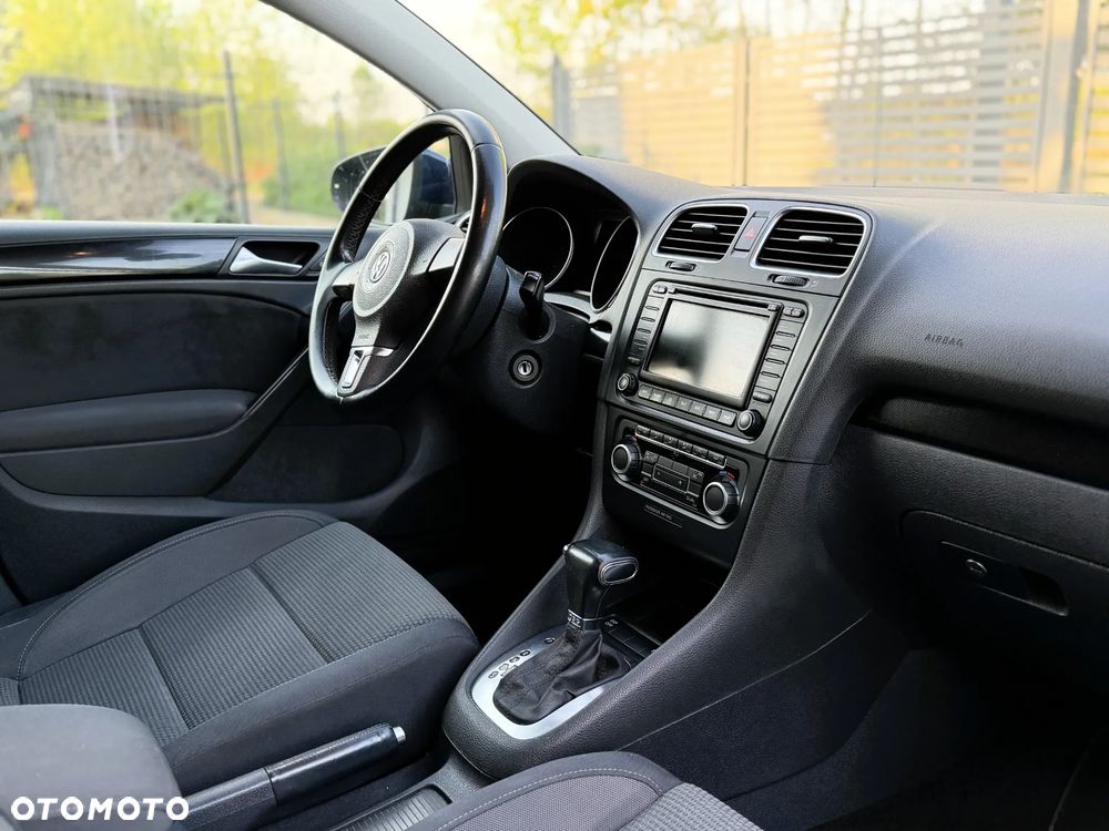 Volkswagen Golf - 13