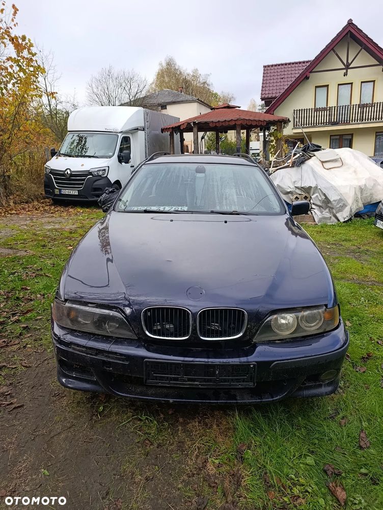 BMW 5 Series 1999 photo 2