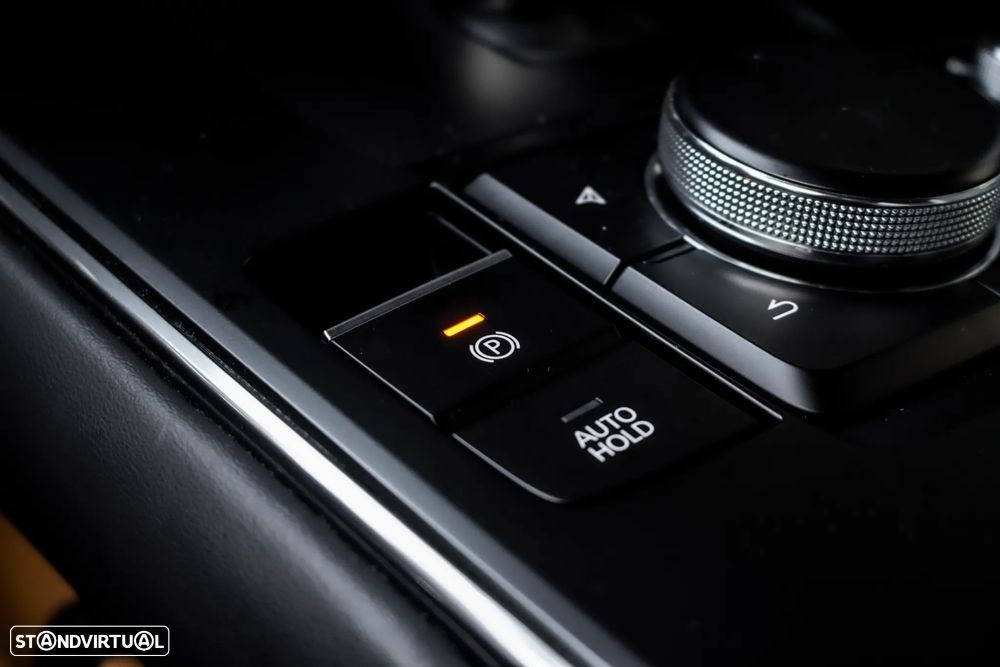 Mazda MX-30 e-SKYACTIV Excellence - 22