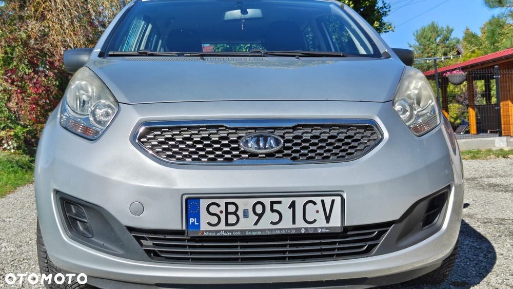 Kia Venga - 12
