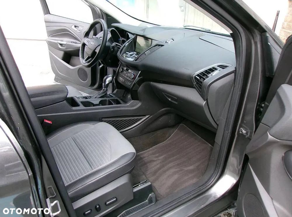 Ford Escape - 8