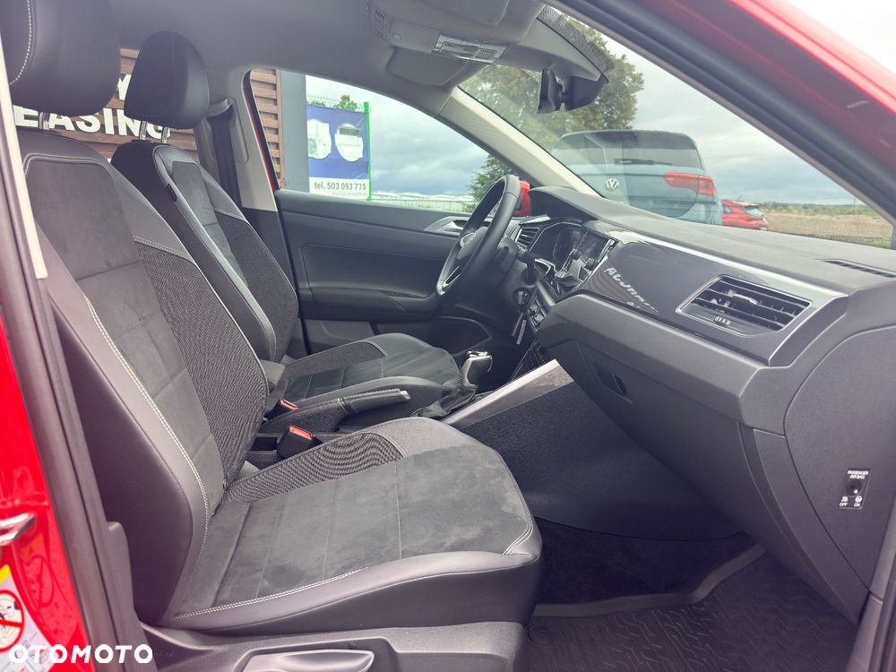 Volkswagen Taigo 1.5 TSI OPF DSG Style - 17