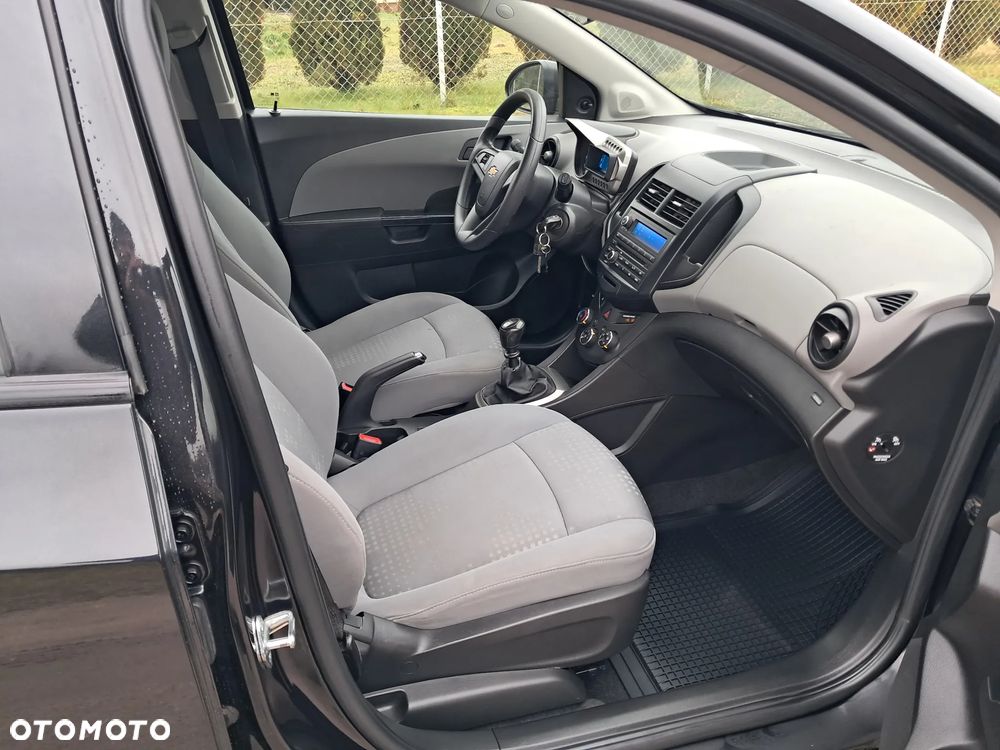 Chevrolet Aveo 1.2 LS+ - 15