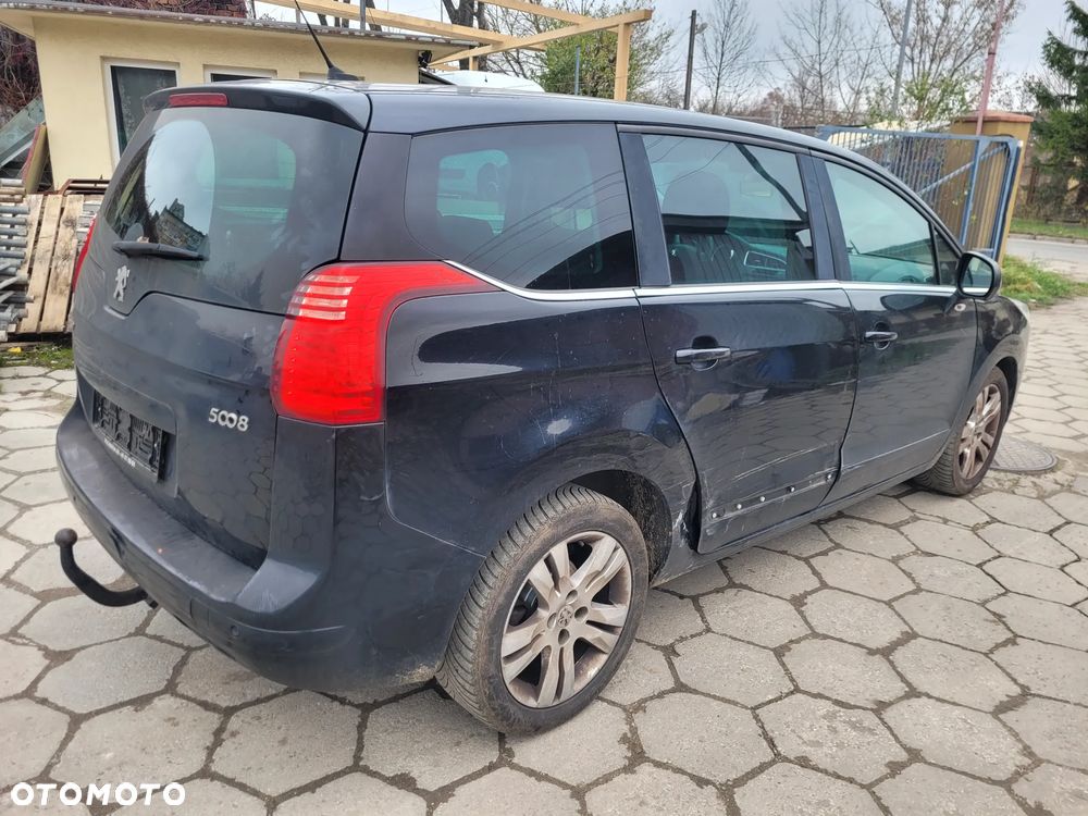 Peugeot 5008 HDI 150 Business-Line - 11