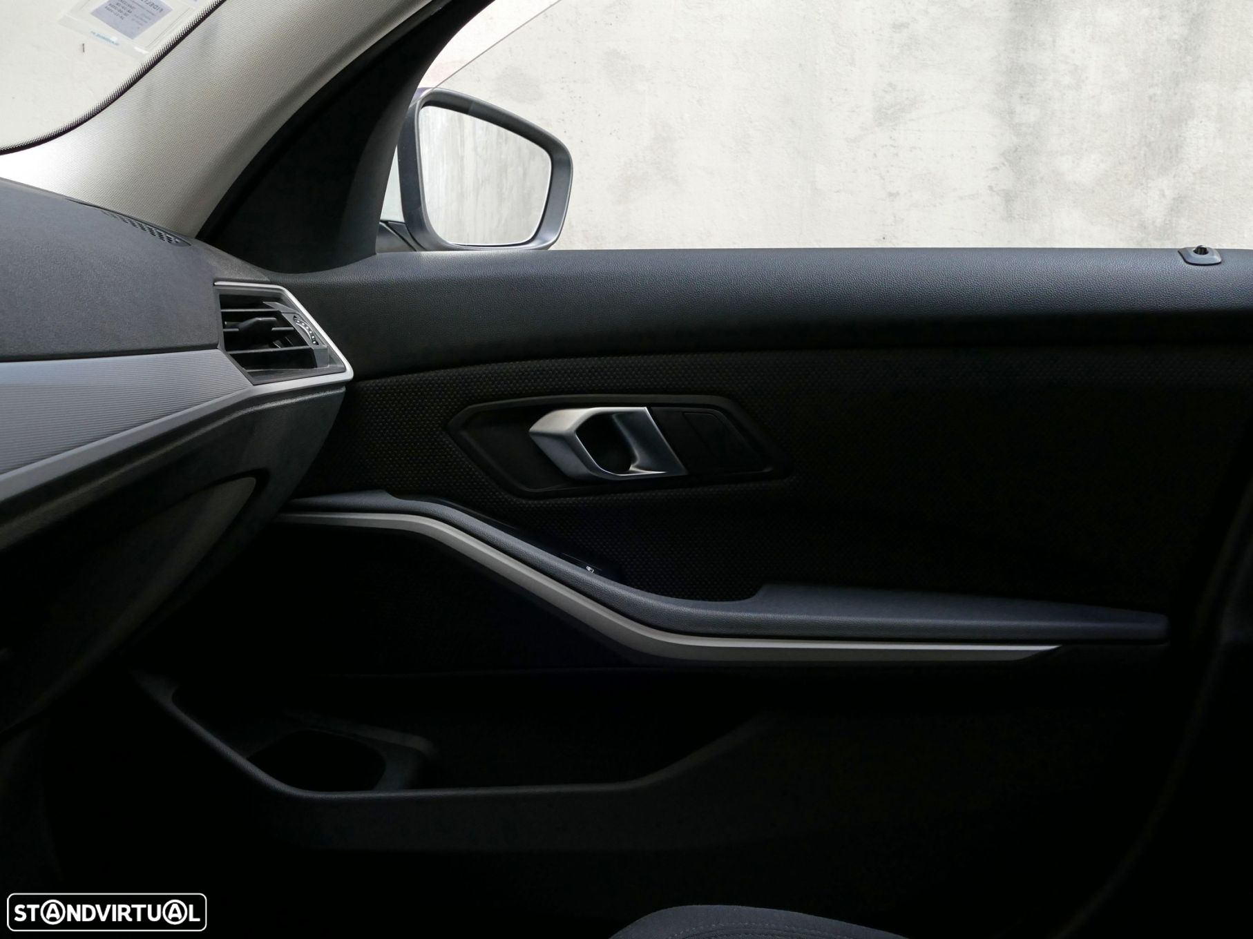 BMW 318 d Touring Corporate Edition - 24
