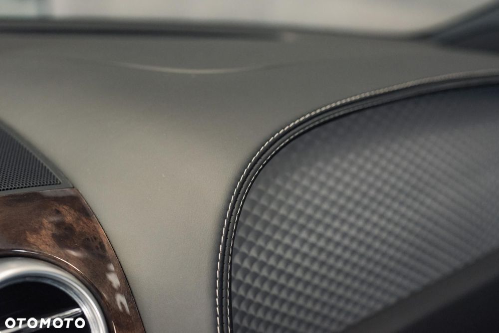 Bentley Continental GT - 31