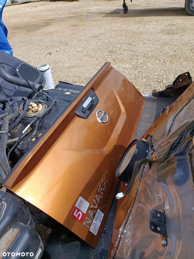 Silnik,skrzynią biegów i inne części do Nissana Navary D23 - 17