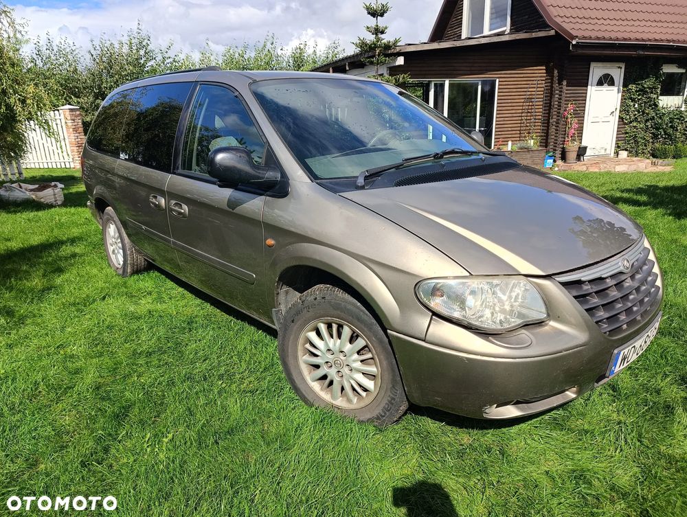 Chrysler Grand Voyager 2.8 CRD LX - 16