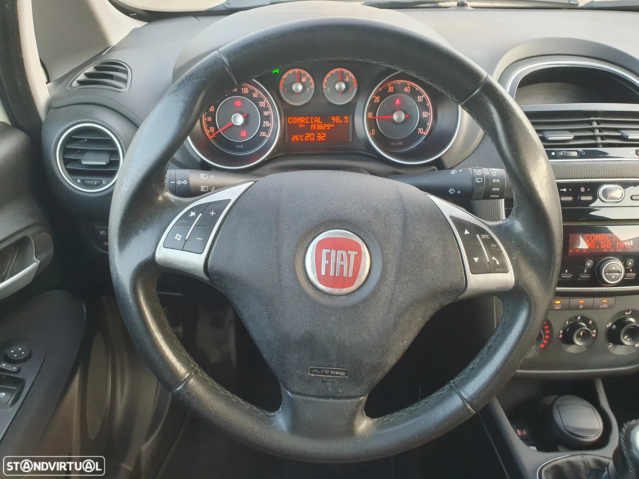 Fiat Punto 1.2 Young II S&S - 16