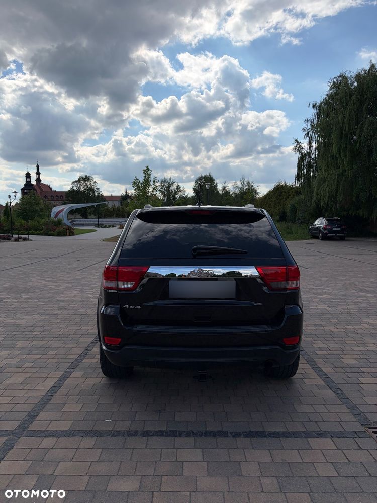 Jeep Grand Cherokee - 11