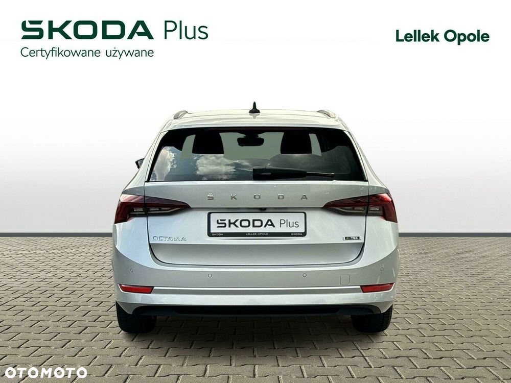 Skoda Octavia - 4