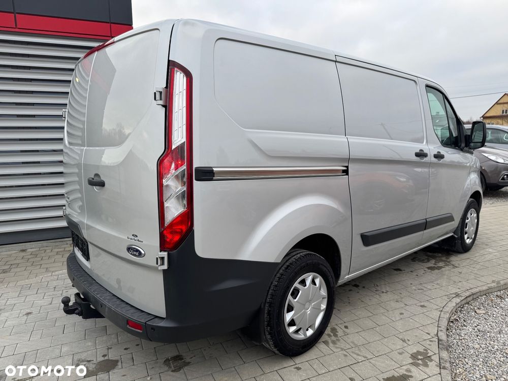 Ford Transit Custom - 9