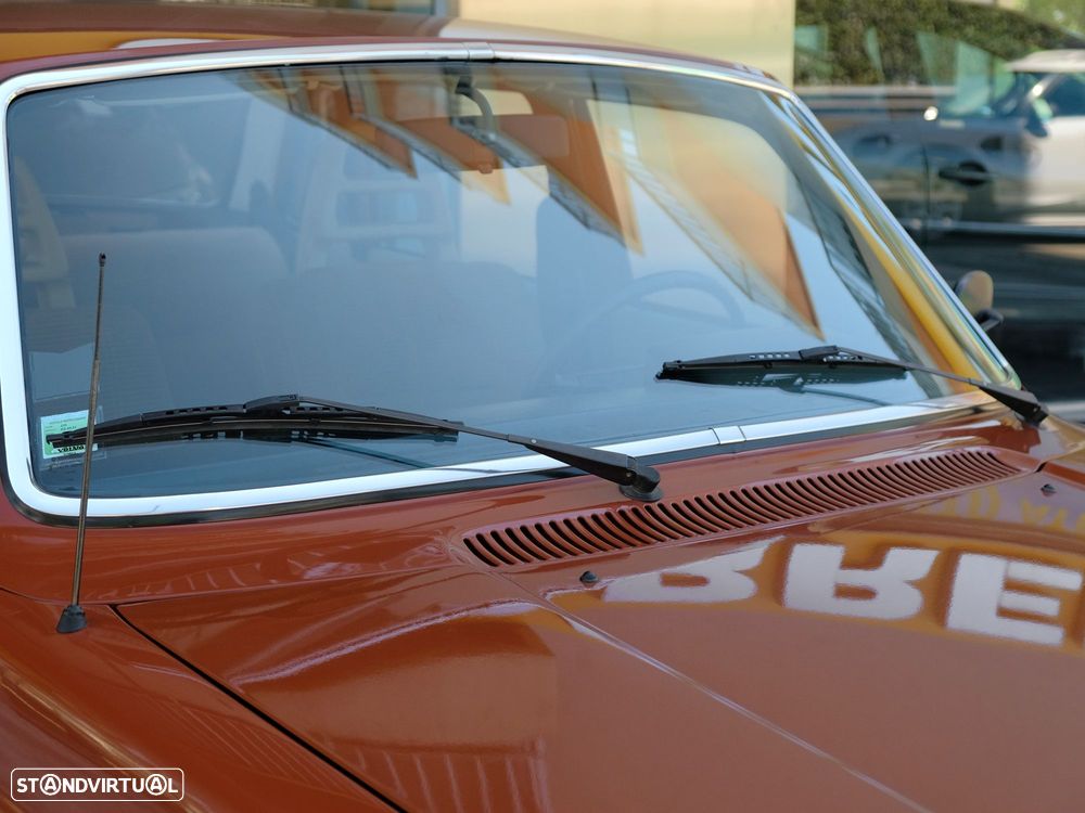 Volvo 244 - 9