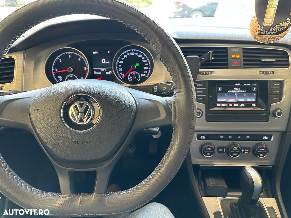 Volkswagen Golf 2.0 TDI DSG Comfortline - 5