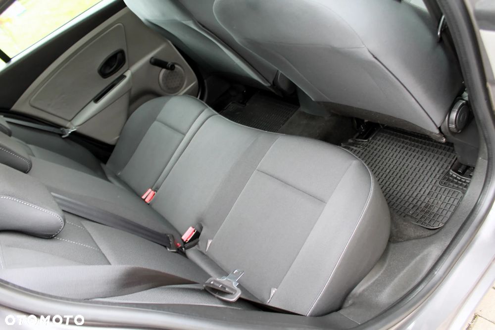 Renault Megane 1.6 16V 100 Authentique - 12