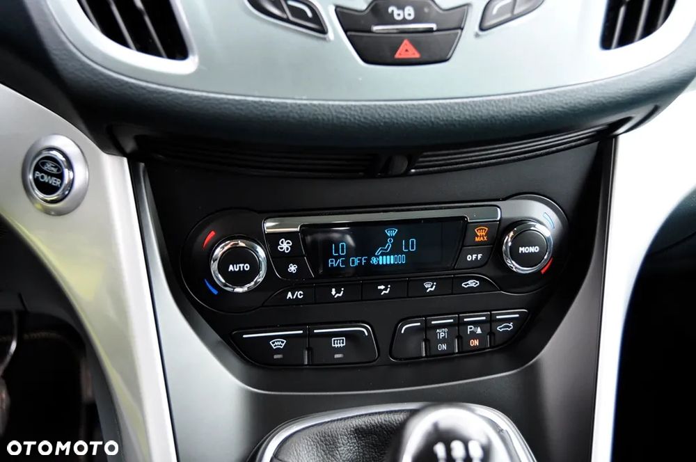 Ford C-MAX 1.6 Ti-VCT Titanium - 16
