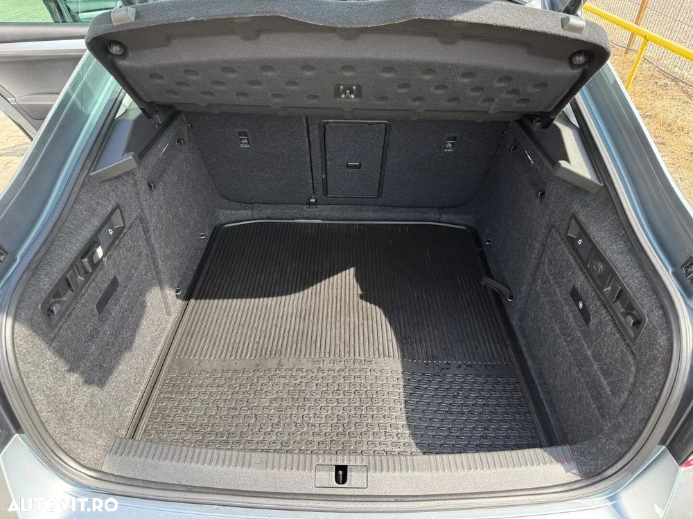 Skoda Superb 2.0 TDI DSG Ambition - 24