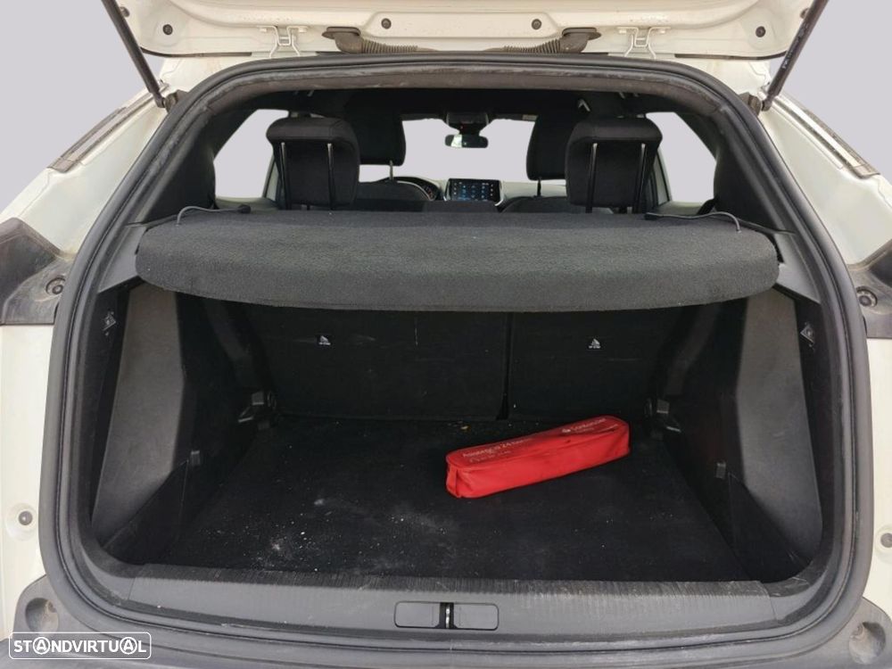 Peugeot 2008 1.2 PureTech Active Pack - 8