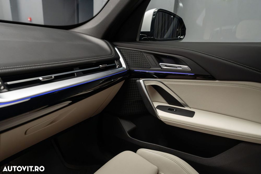 BMW X1 2022 — imagine 17