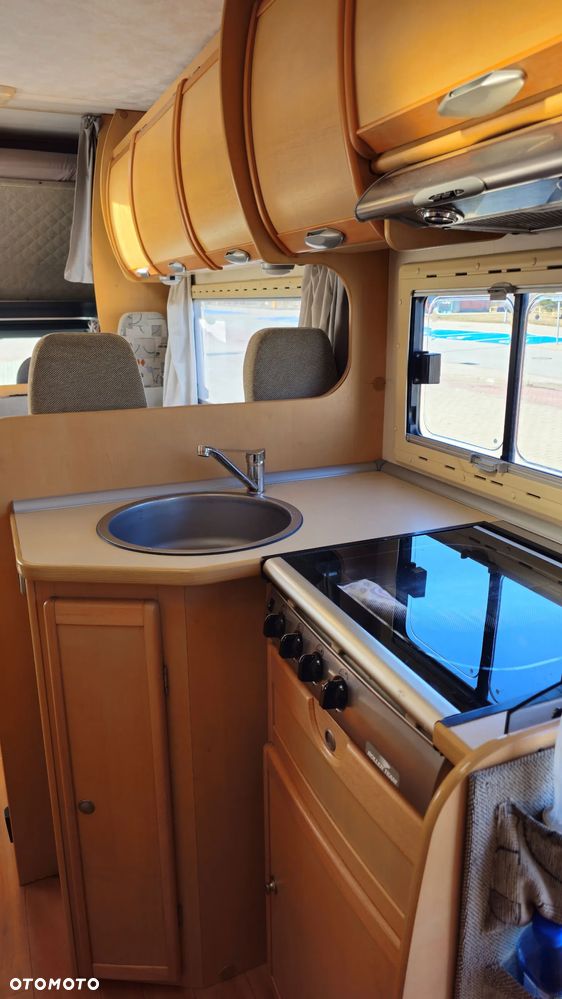 Ford Transit - 18