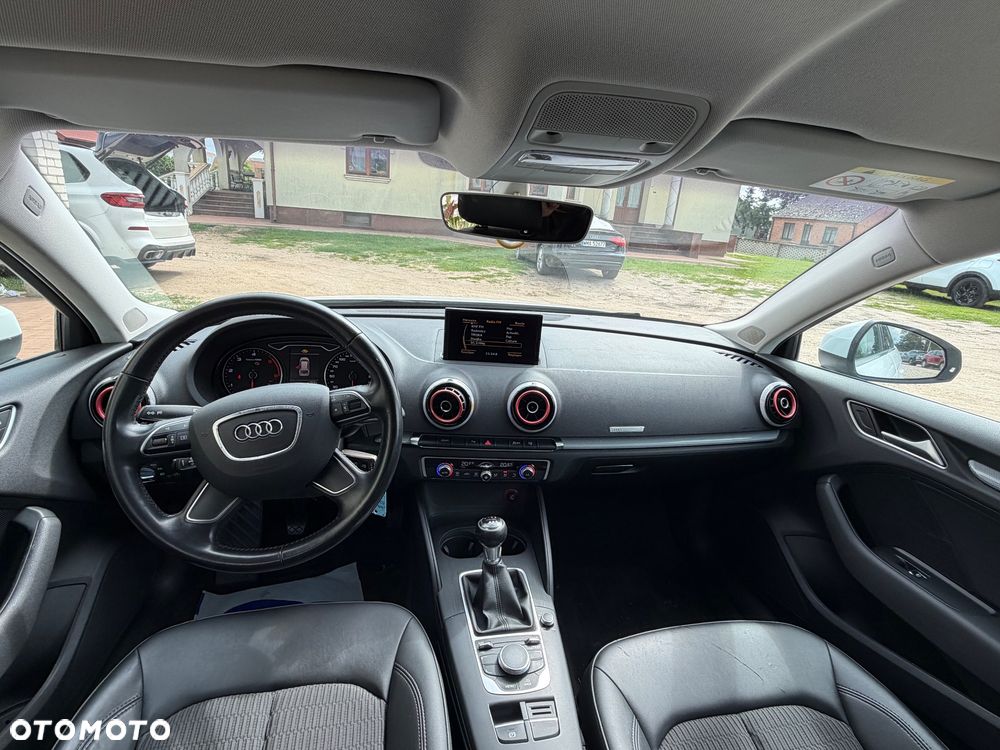 Audi A3 Sportback 1.6 TDI - 23