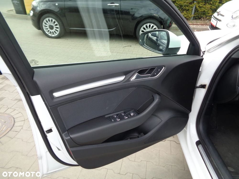 Audi A3 Sportback - 9