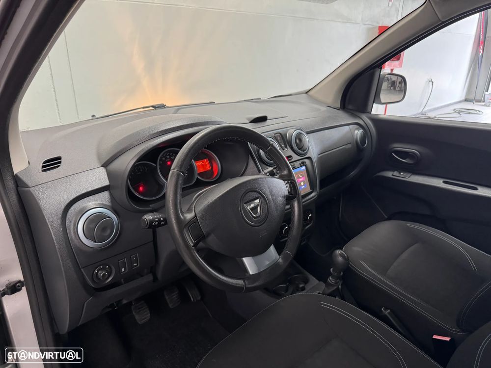 Dacia Lodgy dCi 110 Stepway - 10
