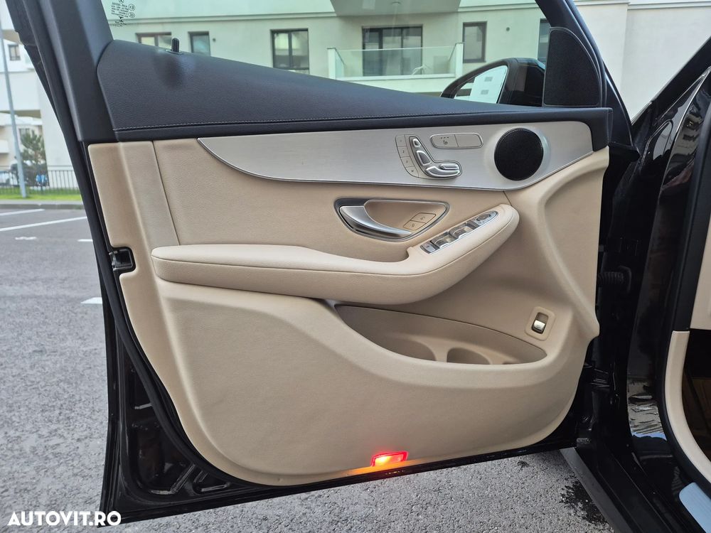 Mercedes-Benz GLC 220 d 4MATIC - 10