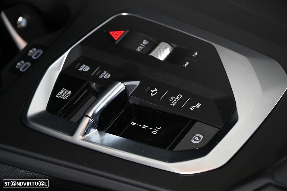 BMW 116 Standard - 25