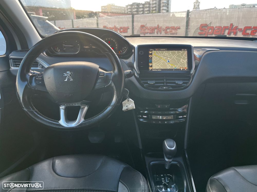 Peugeot 2008 PureTech 110 Stop&Start EAT6 Allure - 7