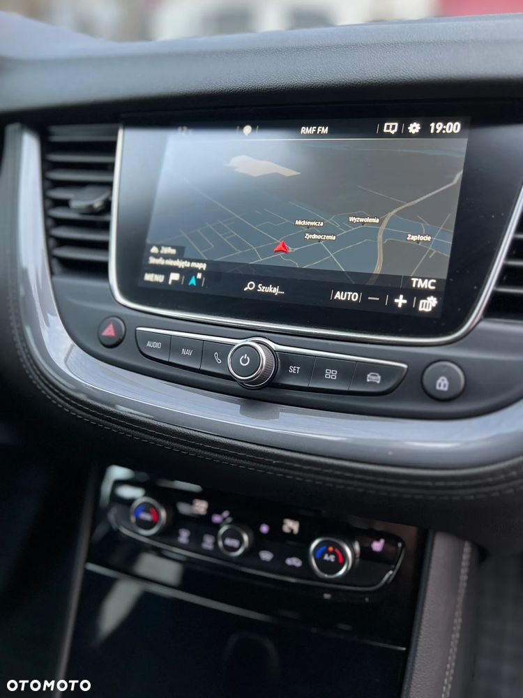 Opel Grandland X 1.2 T GPF Ultimate S&S - 12