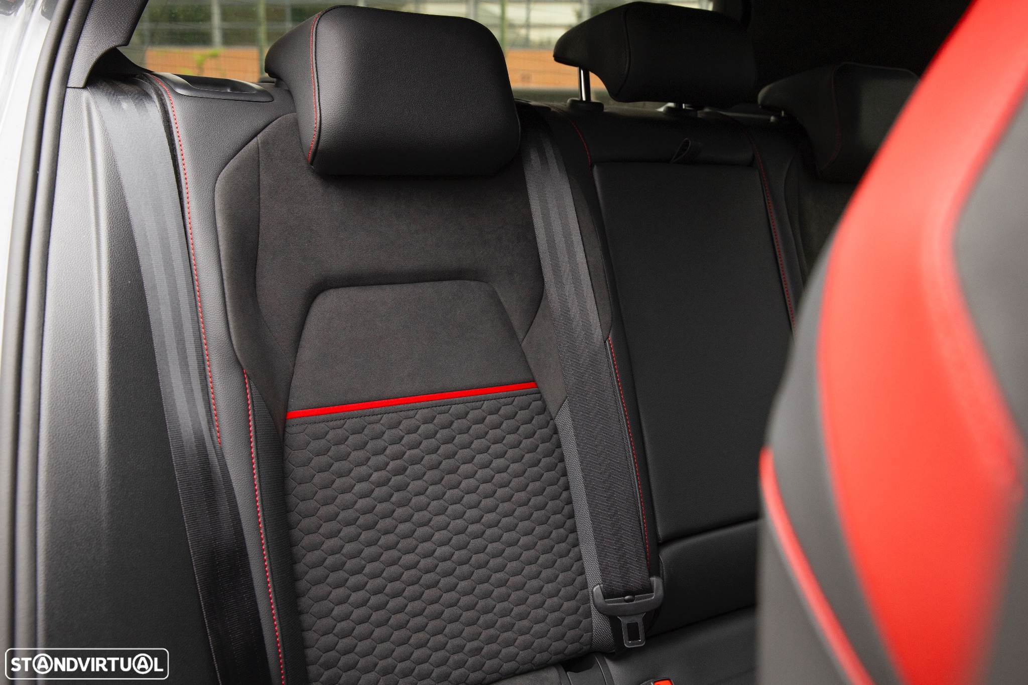VW Golf 2.0 TSI GTI Clubsport DSG - 22