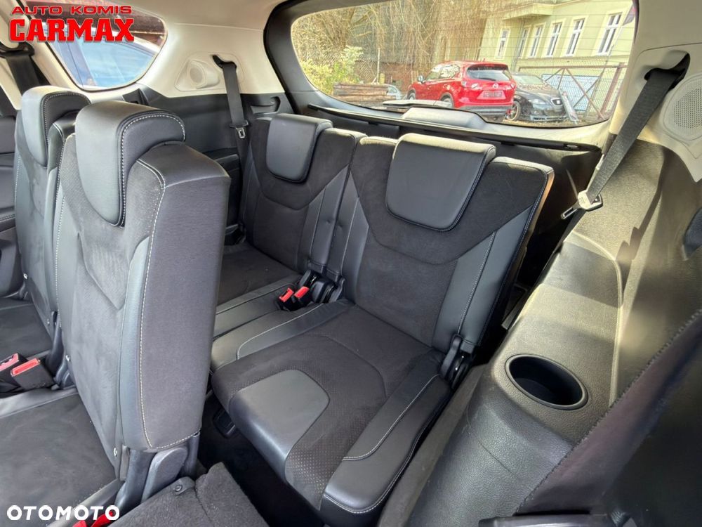 Ford S-Max - 15